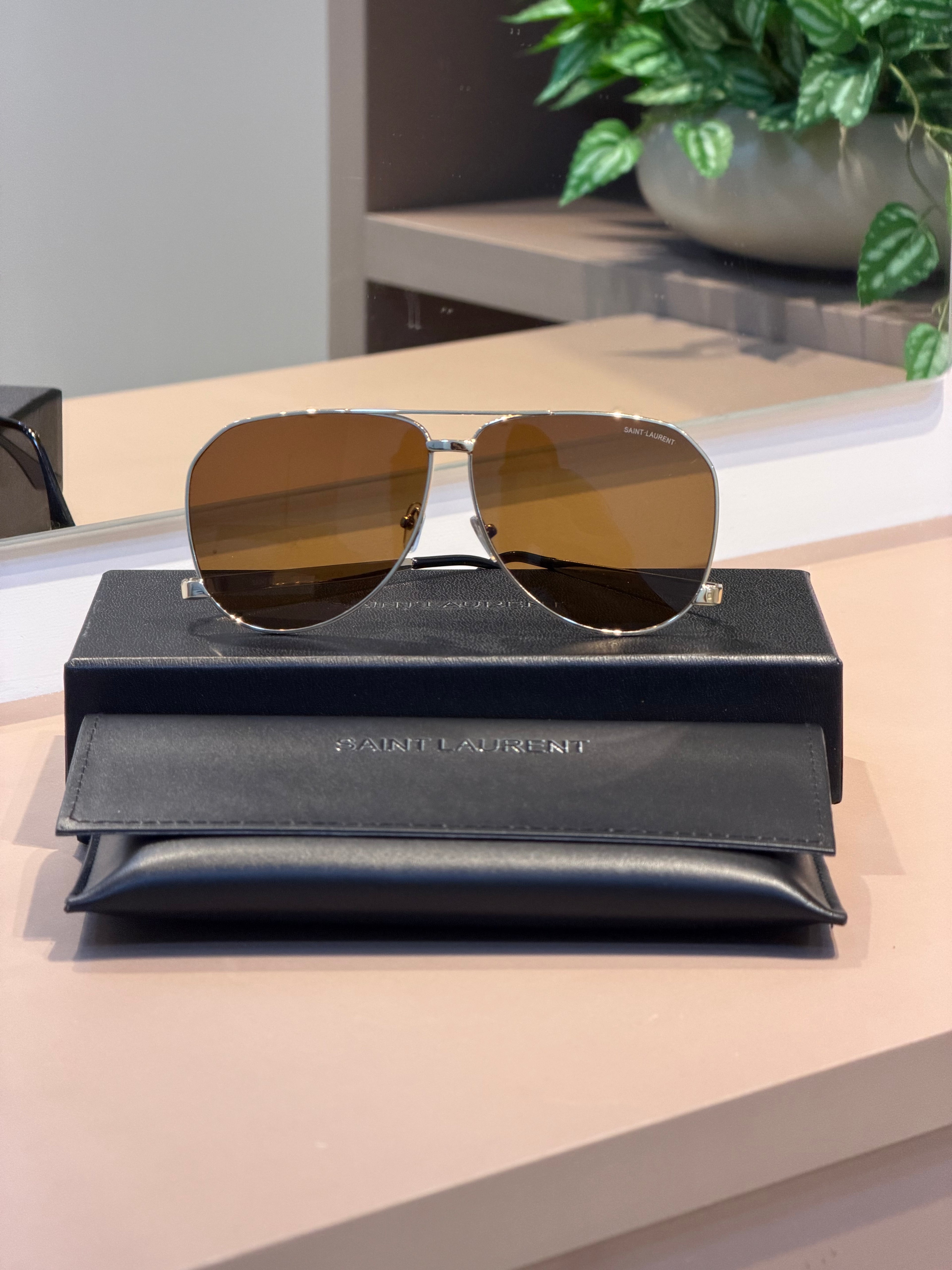 Óculos Eyewear Aviador Dourado - SAINT LAURENT