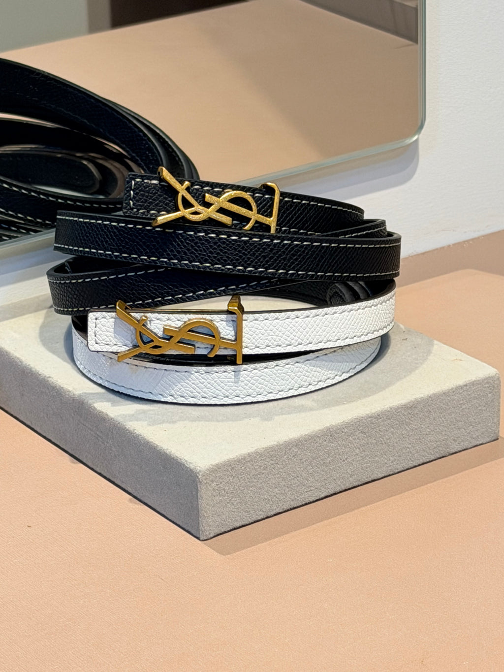 Cinto Fino Preto - YSL