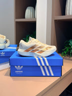 Tênis Adizero EVO SL Branco e Rosê - ADIDAS