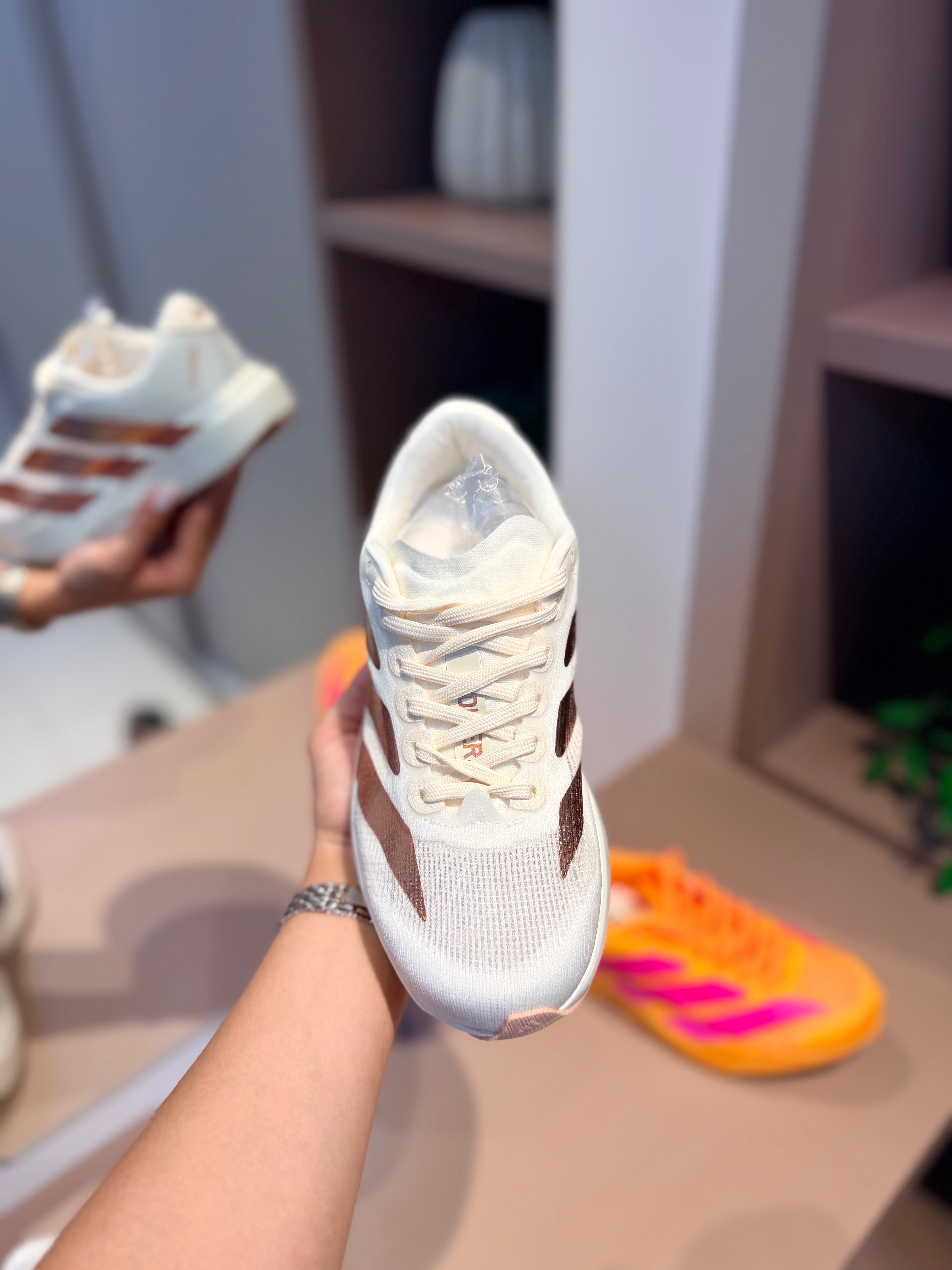 Tênis Adizero EVO SL Branco e Rosê - ADIDAS