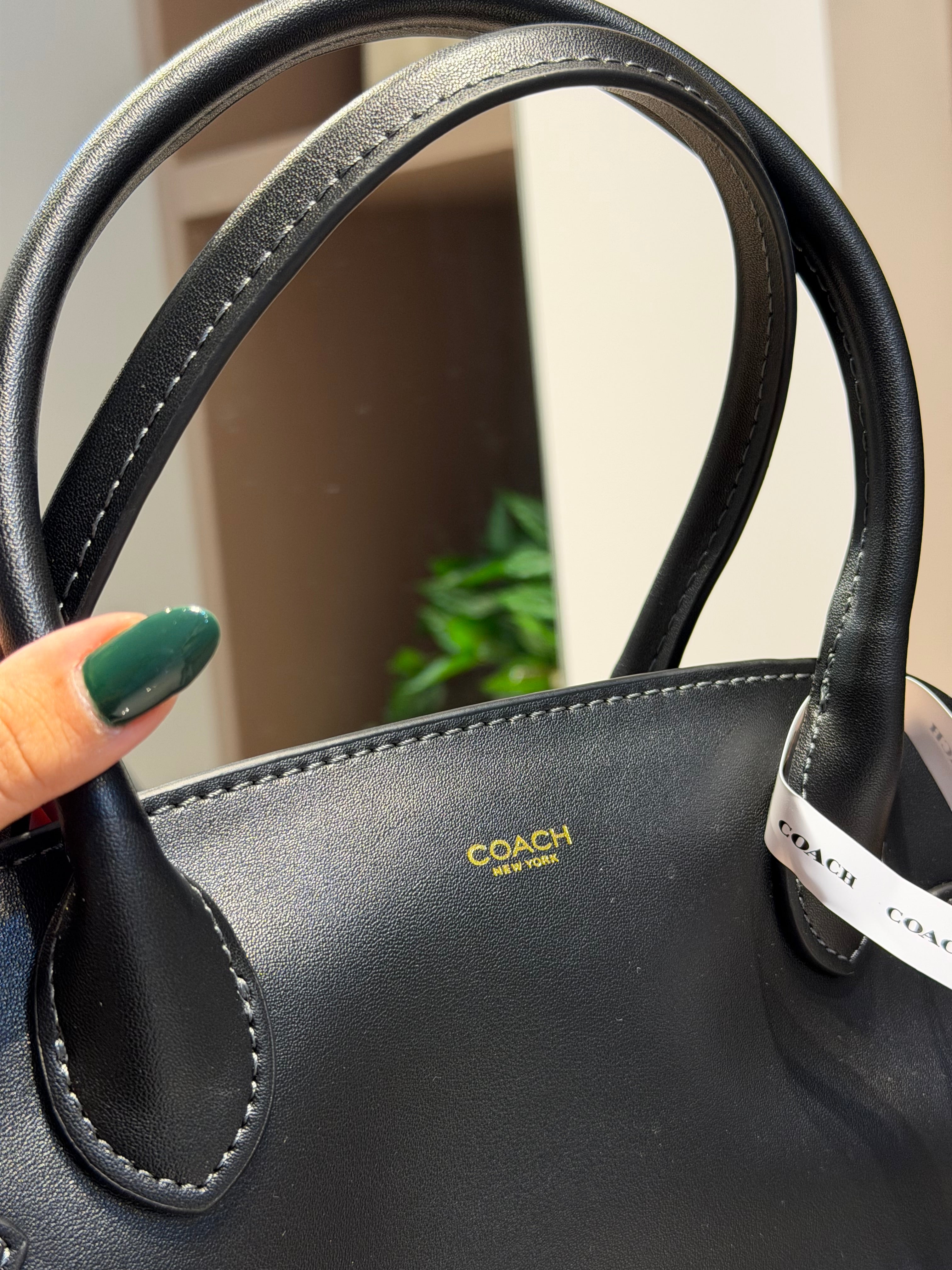 Bolsa de mão Empire 35 Preta - COACH