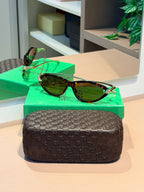 Óculos Knot Cat Eye Havana - BOTTEGA VENETA