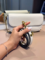 Bolsa de Ombro ou Transversal Brook Flap Chain - COACH