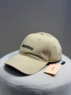 Boné Off - MIUMIU