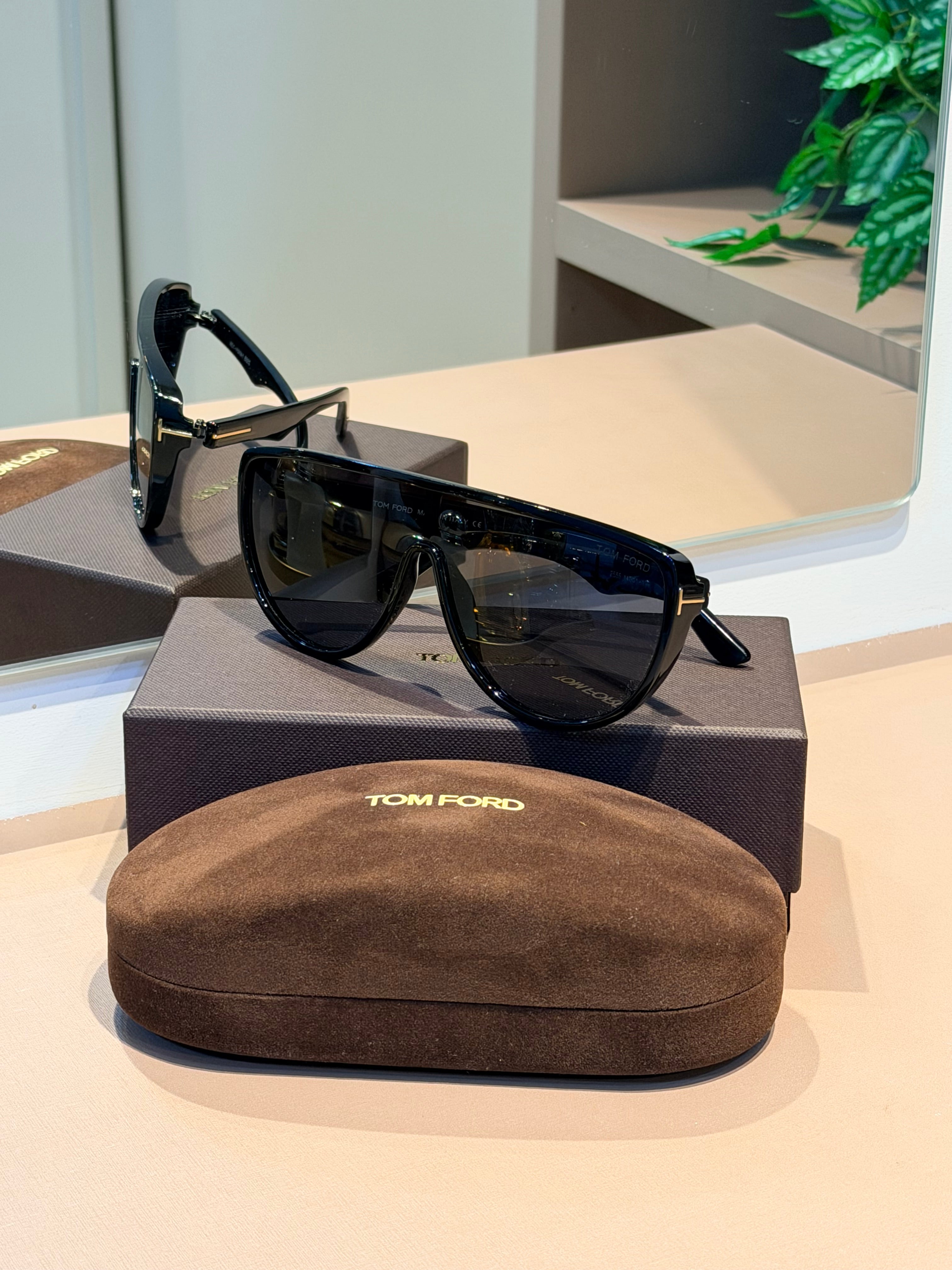 Óculos Achilles Preto - TOM FORD