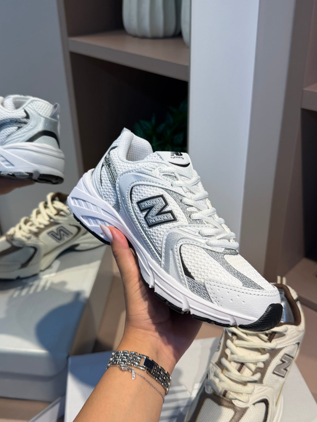 Tênis 530 Branco e Azul - NEW BALANCE