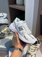 Tênis 530 Branco e Azul - NEW BALANCE