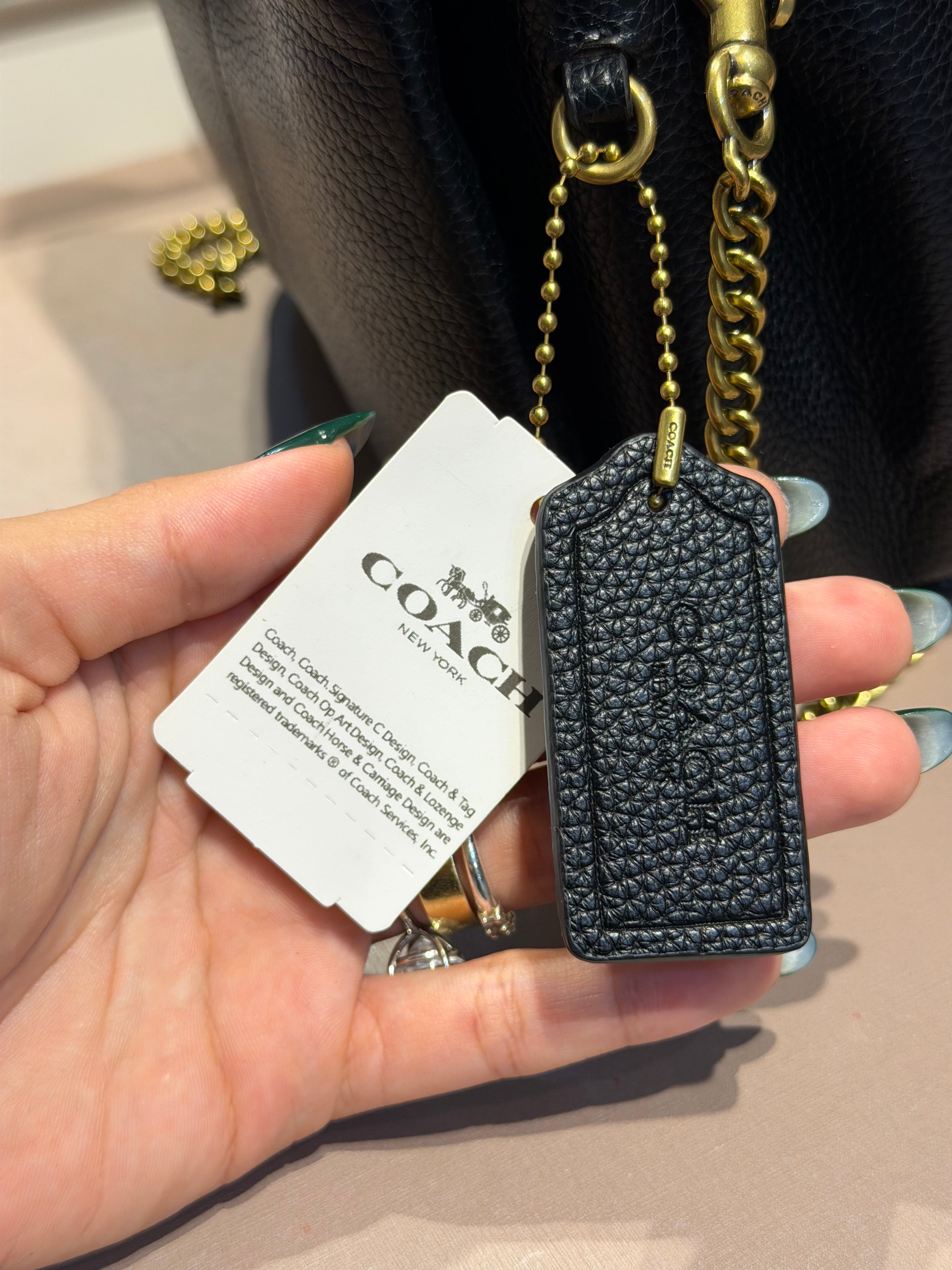 Bolsa de mão Lana 19 Preta - COACH