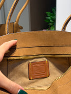 Bolsa de ombro Empire 34 Suede - COACH