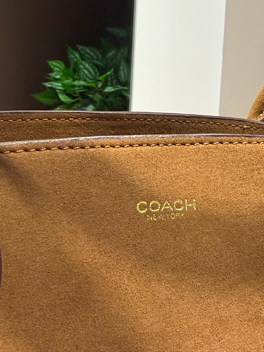 Bolsa de ombro Empire 34 Suede - COACH