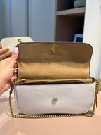Bolsa de Ombro ou Transversal Brook Flap Chain - COACH