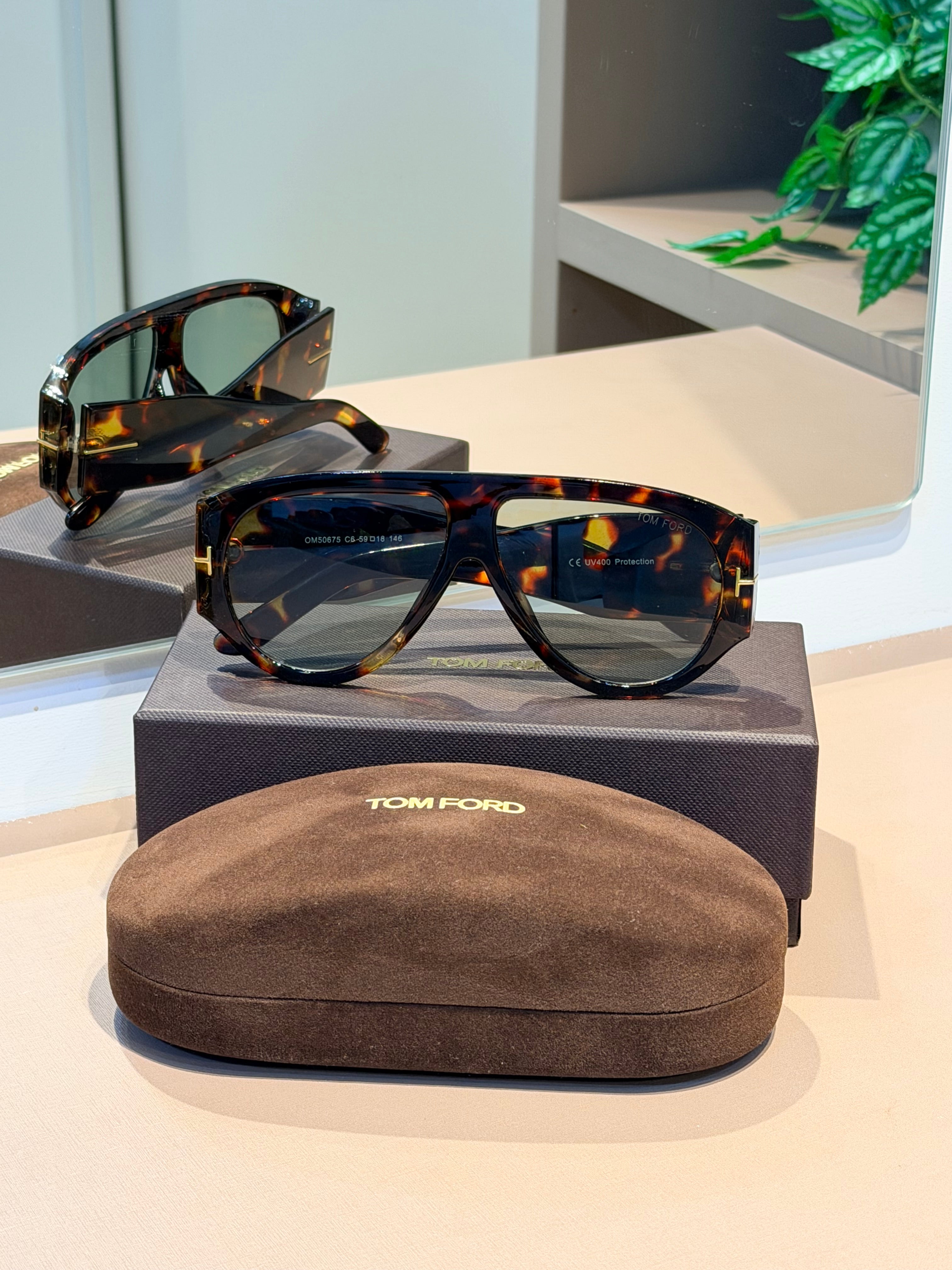 Óculos Bronson Tartaruga - TOM FORD