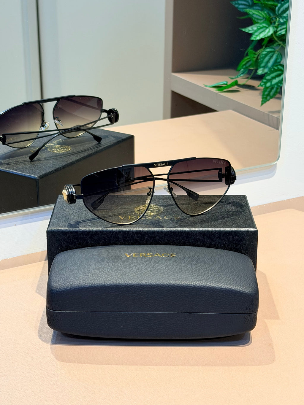 Óculos VE2252 Preto e Marrom - VERSACE