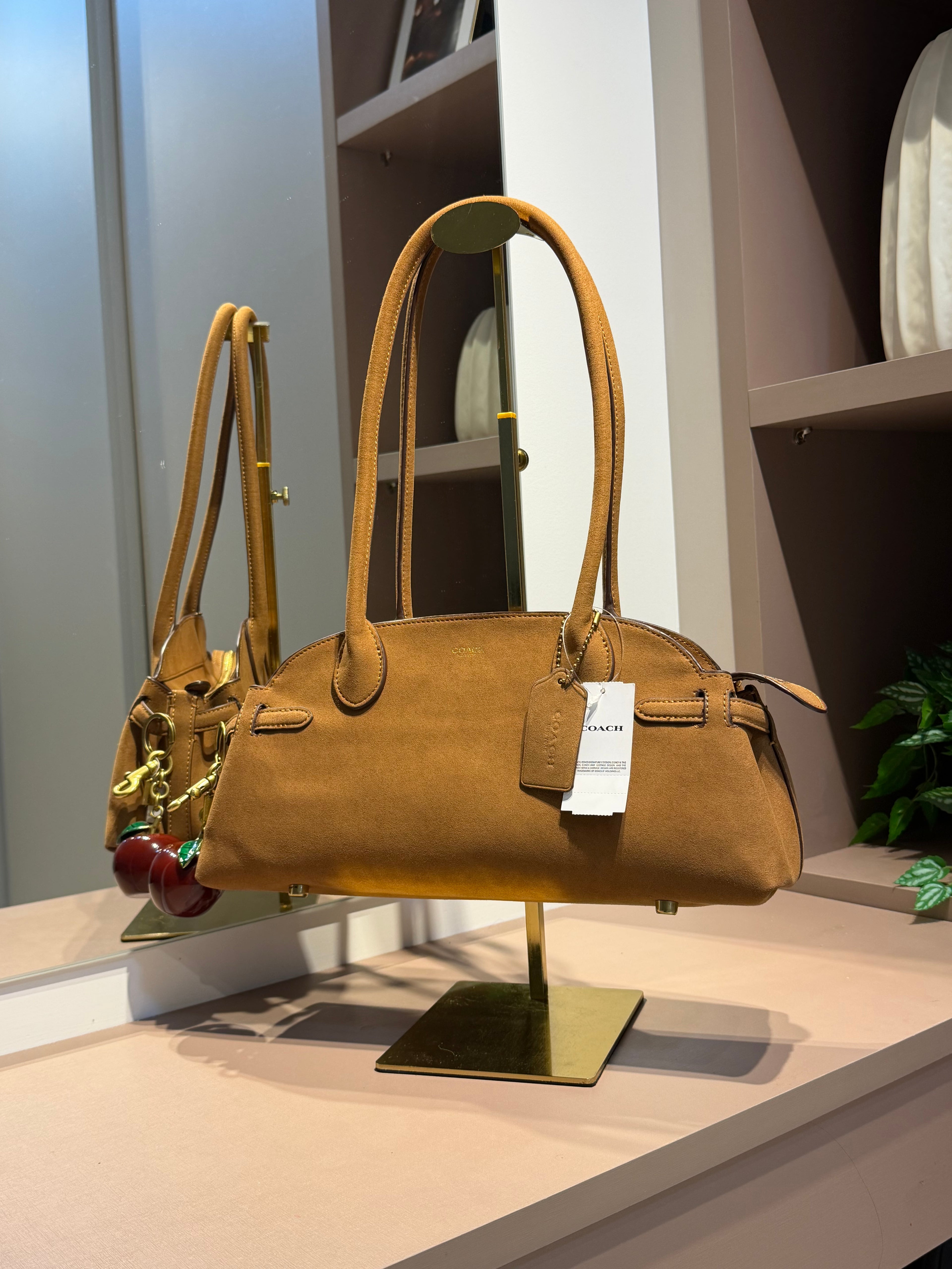 Bolsa de ombro Empire 34 Suede - COACH