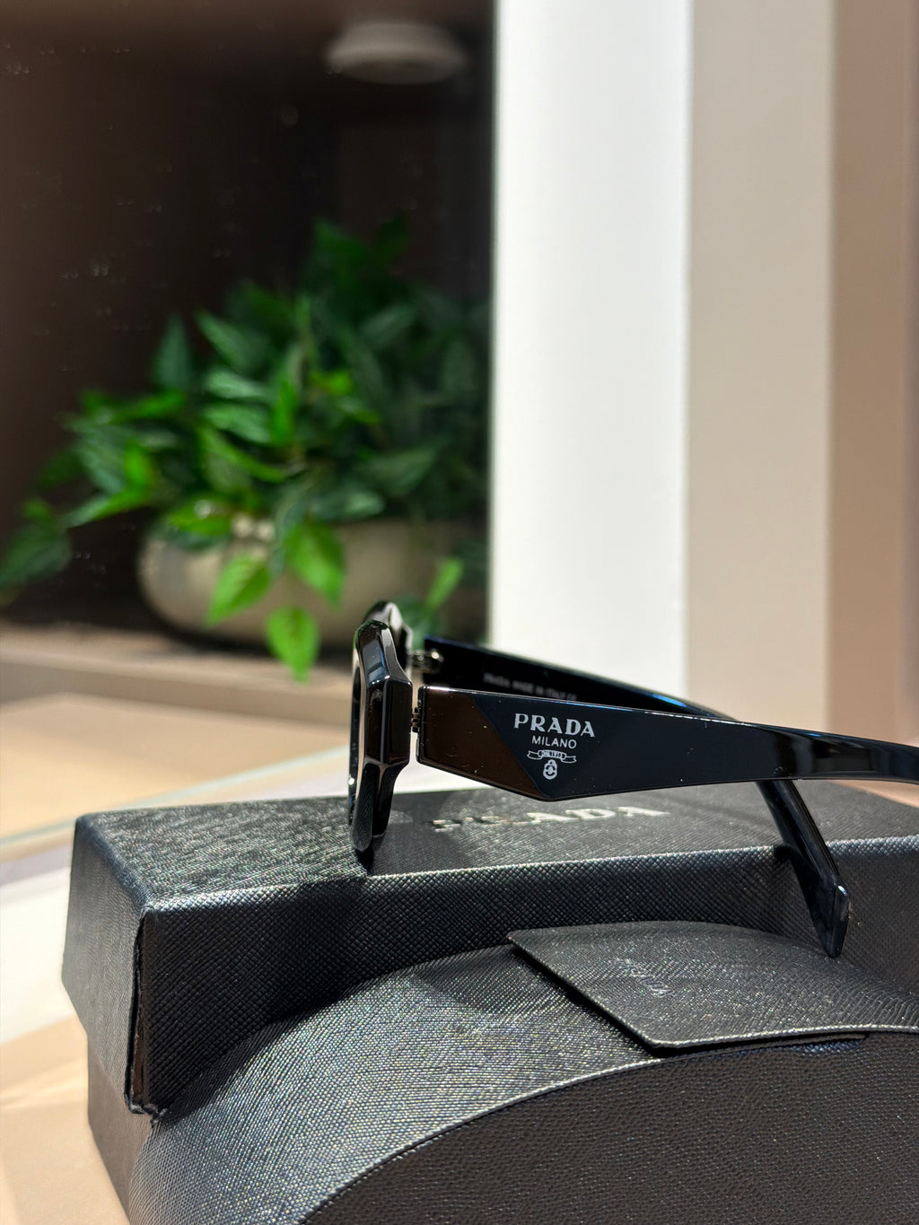 Óculos Neo Preto - BALENCIAGA