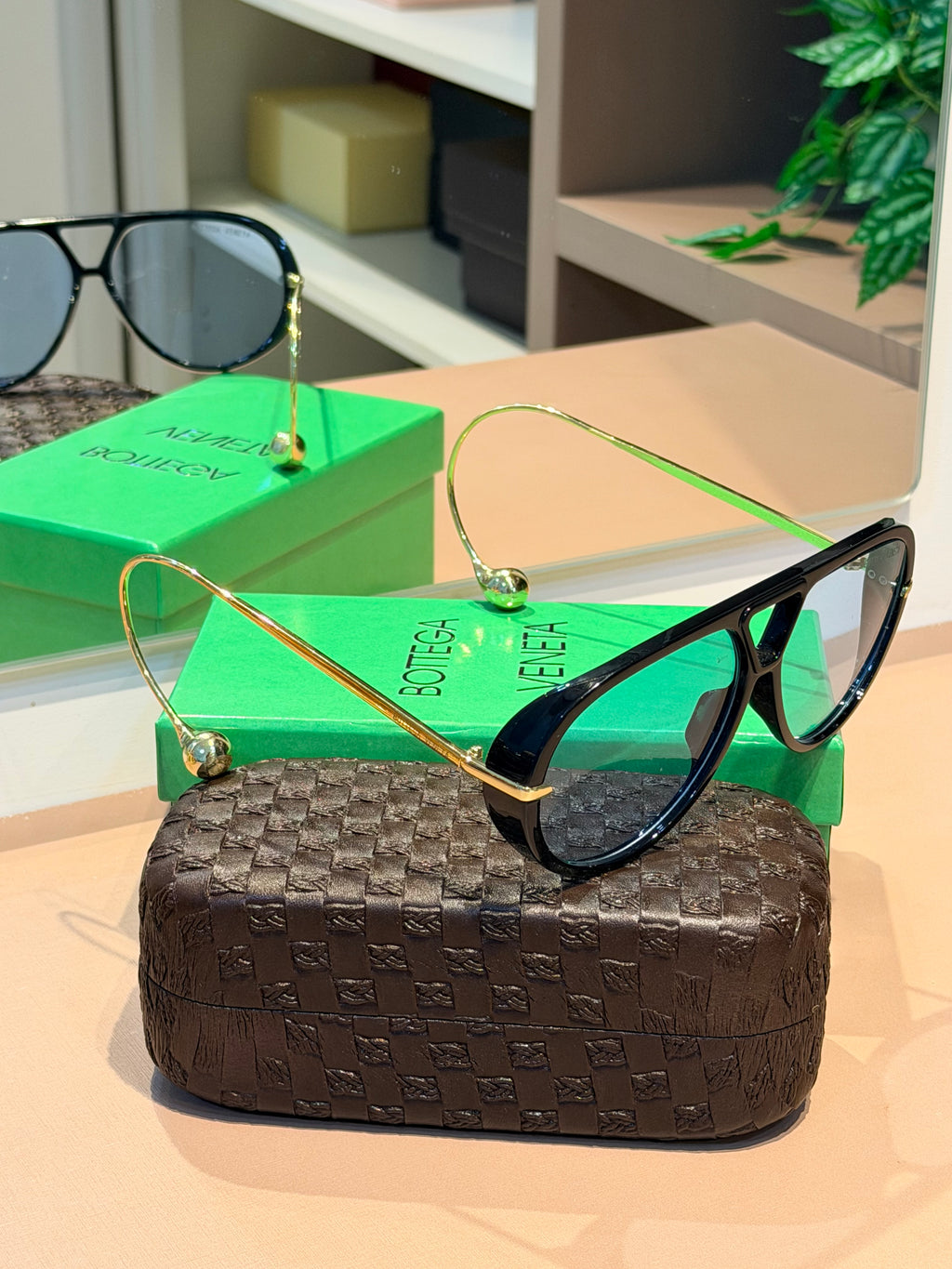 Óculos Drop Aviator Havana - BOTTEGA VENETA