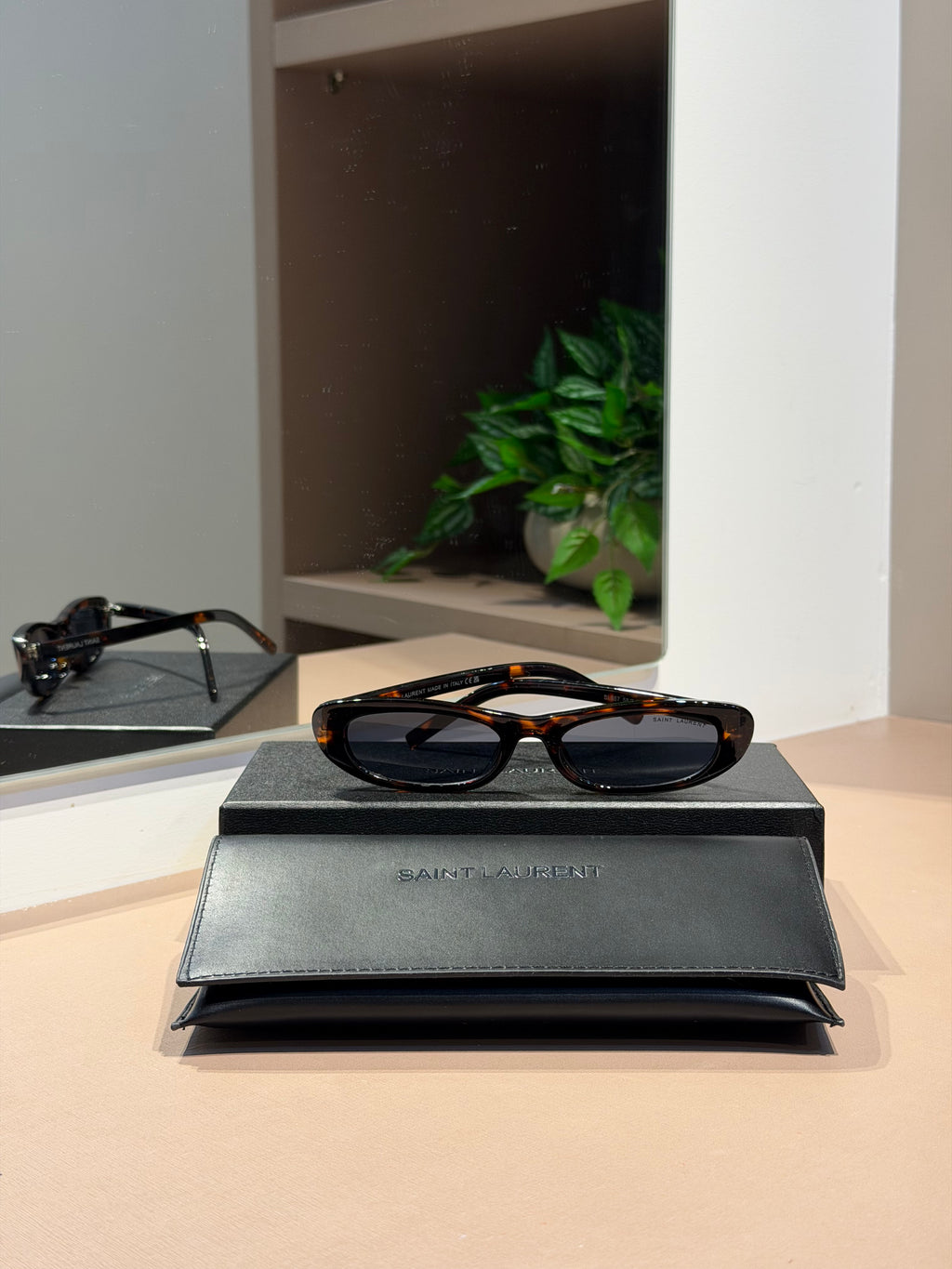 Óculos 557 Shade Tartaruga - SAINT LAURENT