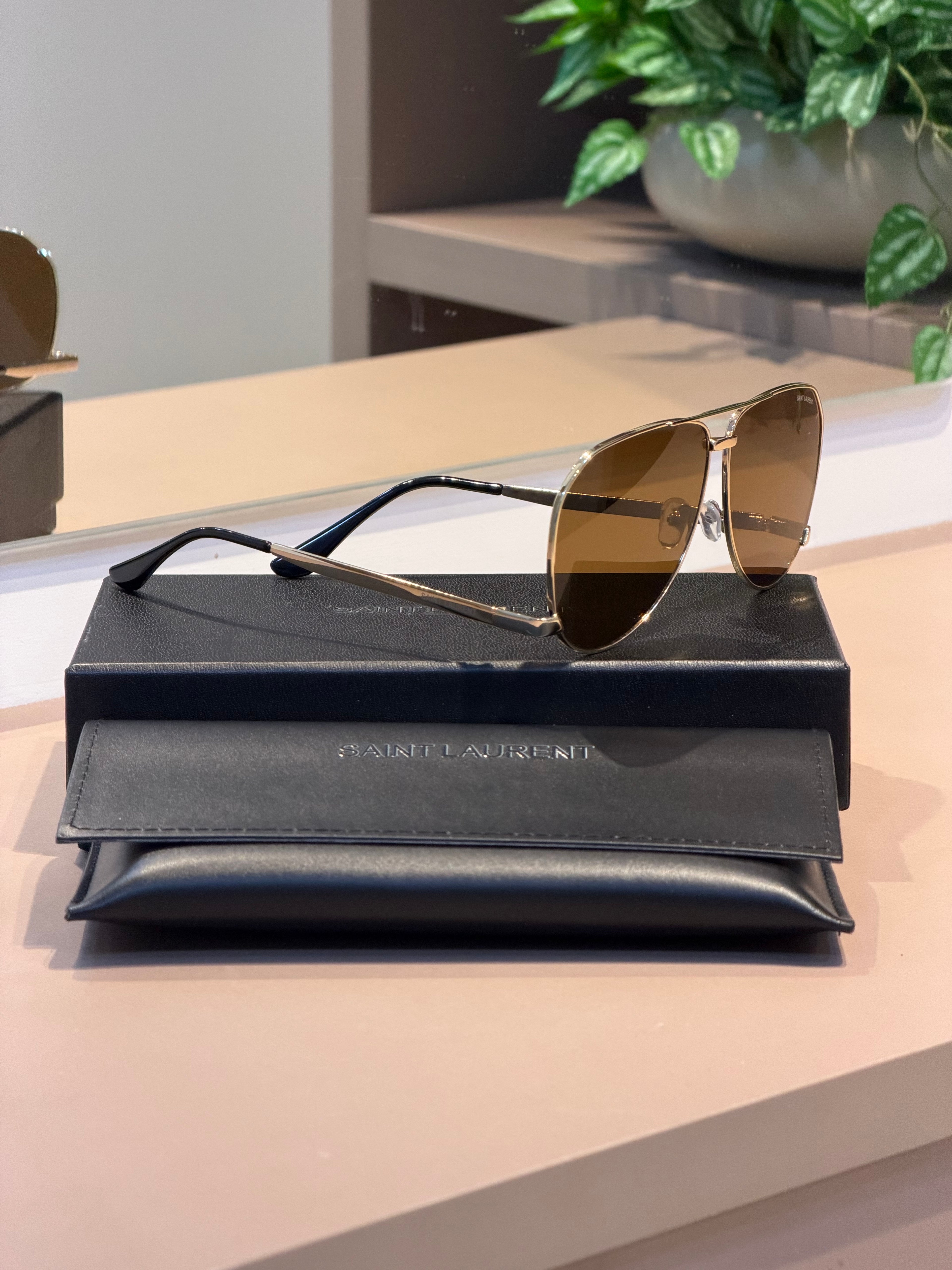 Óculos Eyewear Aviador Dourado - SAINT LAURENT